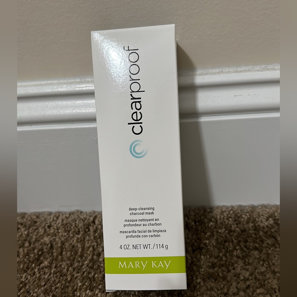 Mary Kay Clear Proof Deep Cleansing Charcoal Mask